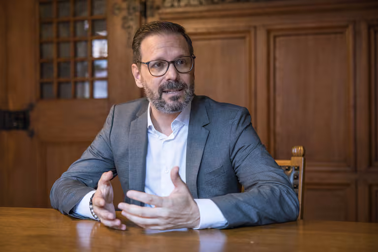 20093241-v1-retoperitz07