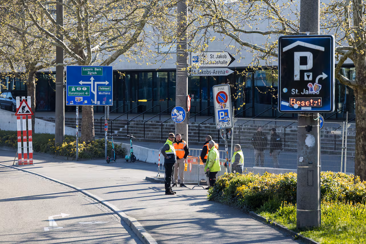 20762716-v0-esc-aufbau-basel-00008